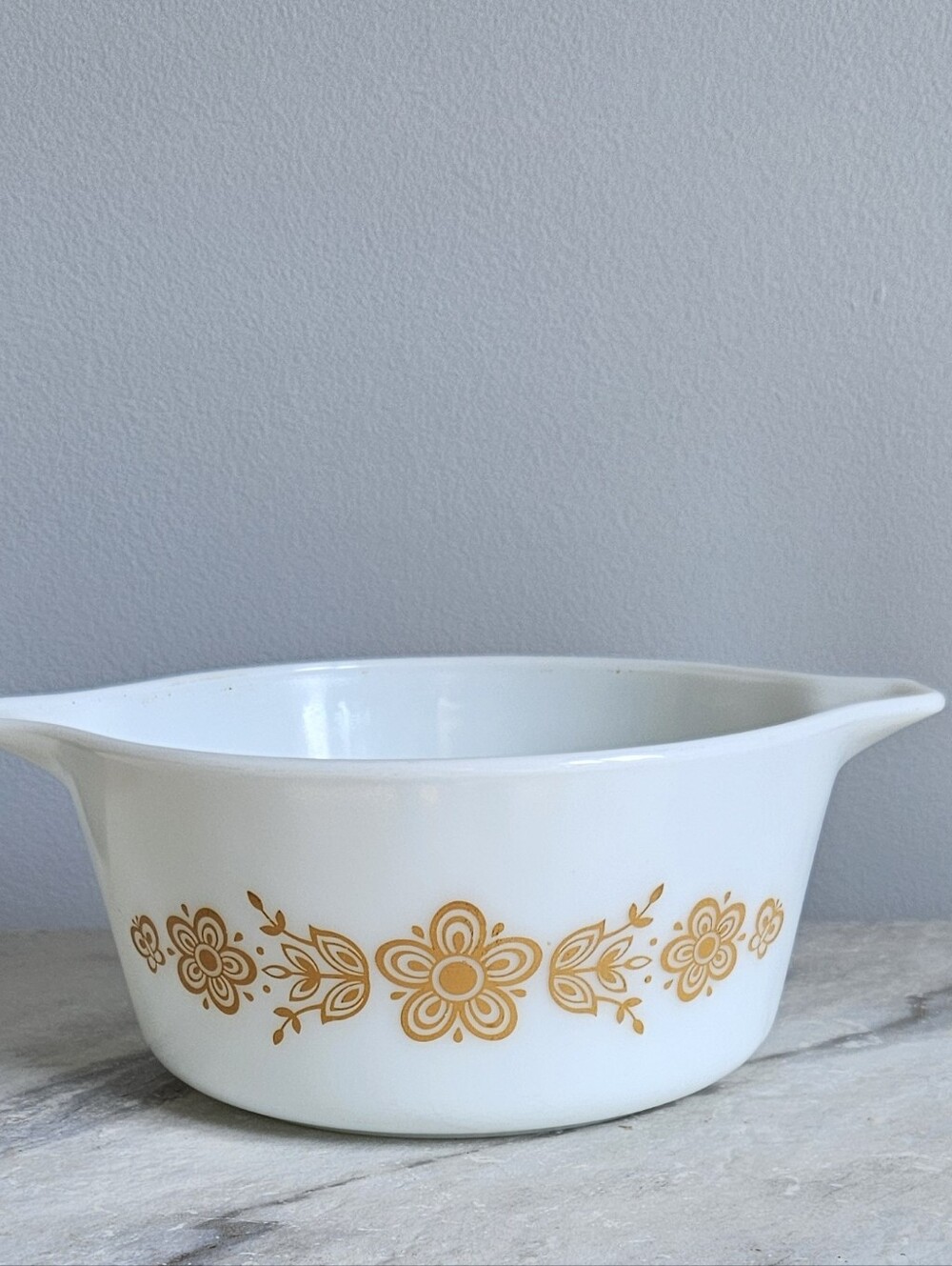 Pyrex Butterfly Gold 474-B Vintage Casserole Dish 1.5 Qt Bowl No Lid
